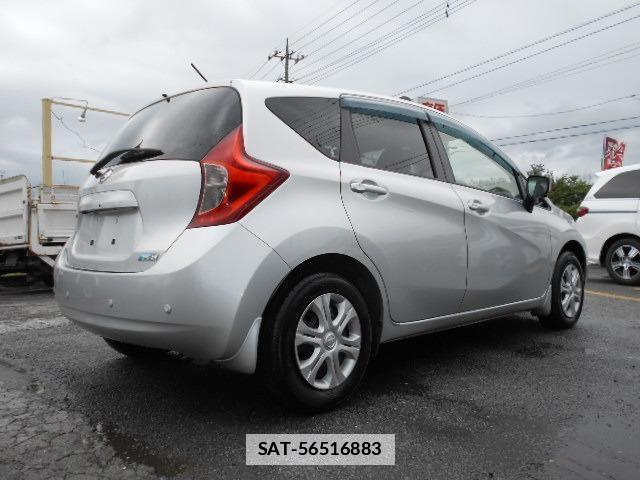 Nissan NOTE 2014-11 7820396-9