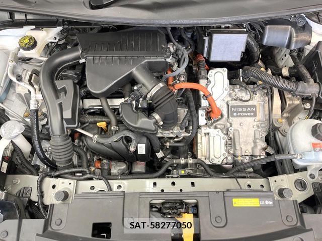 Nissan NOTE 2021-07 7820557-18