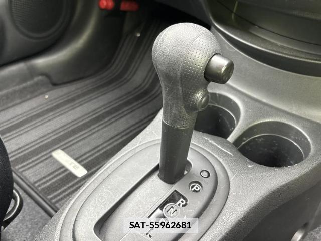 Nissan NOTE 2016-02 7821078-17