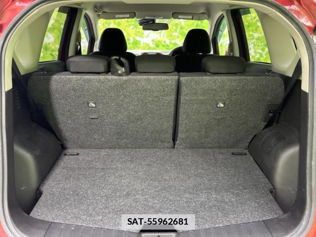 Nissan NOTE 2016-02 7821078-7
