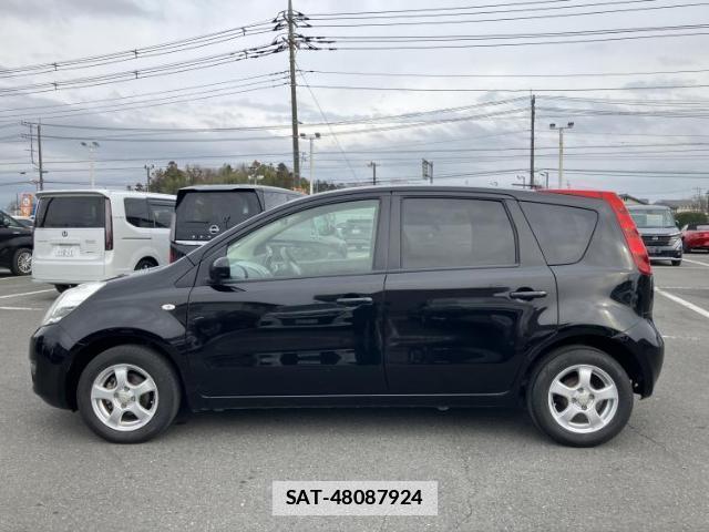 Nissan NOTE 2011-08 7821446-1