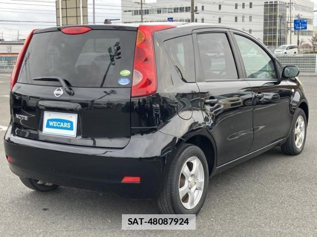 Nissan NOTE 2011-08 7821446-2