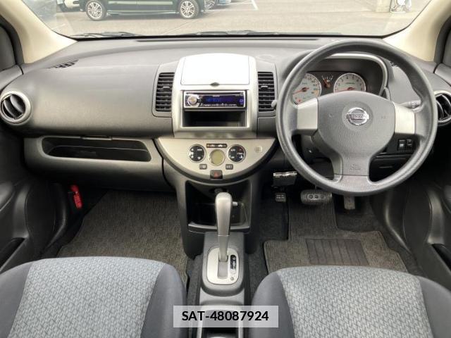 Nissan NOTE 2011-08 7821446-3