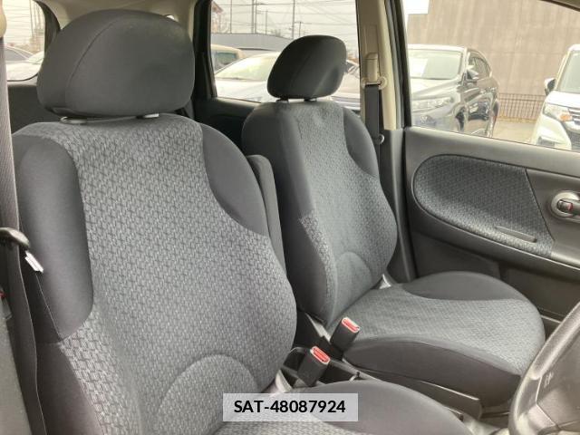Nissan NOTE 2011-08 7821446-4