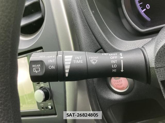 Nissan NOTE 2015-01 7821570-15