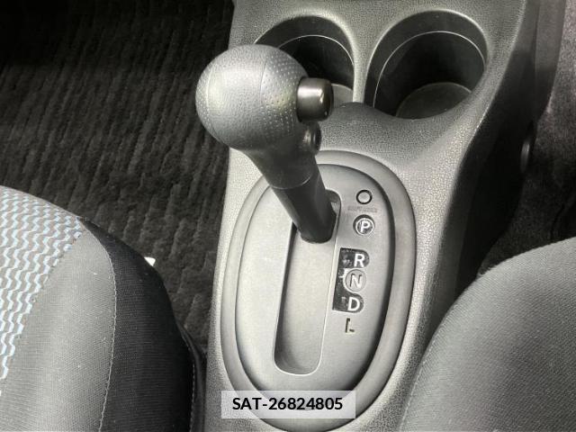 Nissan NOTE 2015-01 7821570-16