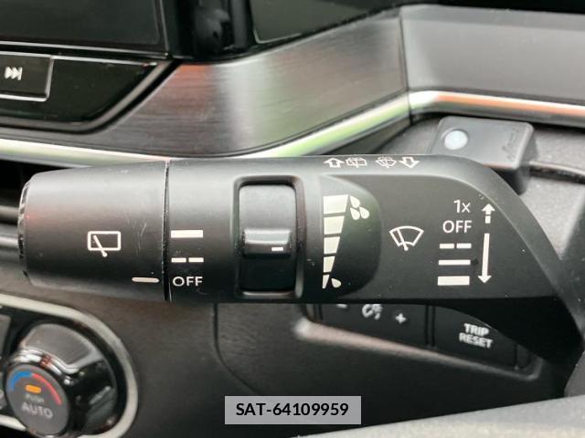 Nissan NOTE 2021-11 7821647-16