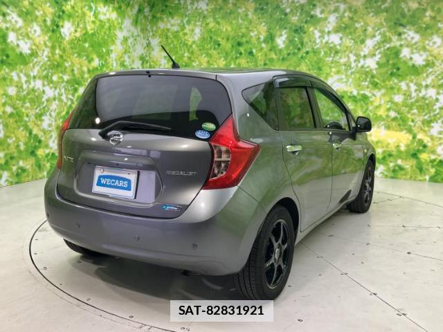 Nissan NOTE 2014-02 7822026-2