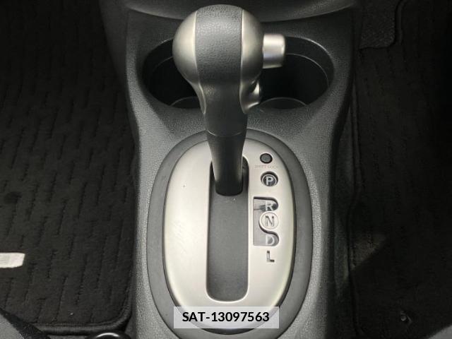 Nissan NOTE 2014-10 7822036-15