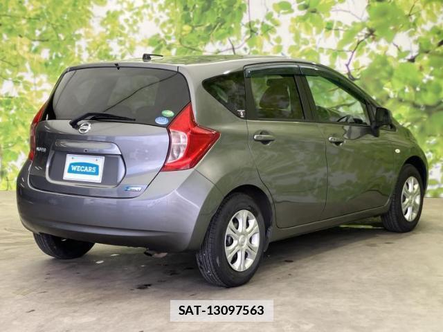 Nissan NOTE 2014-10 7822036-2