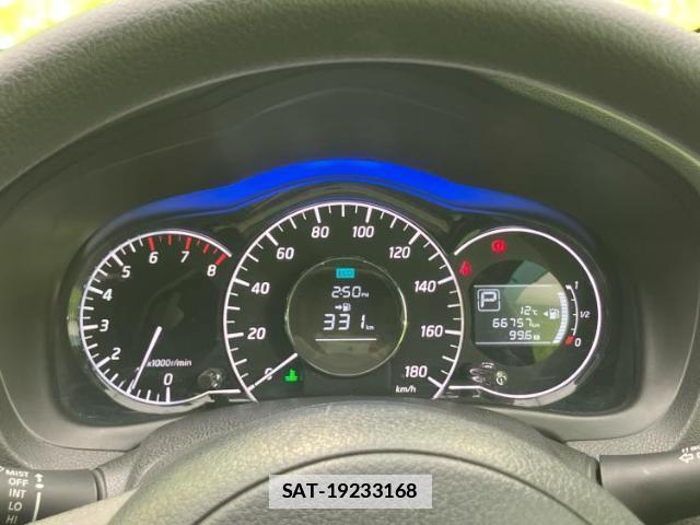 Nissan NOTE 2013-01 7822446-13