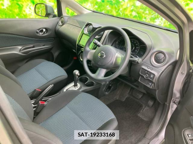 Nissan NOTE 2013-01 7822446-3