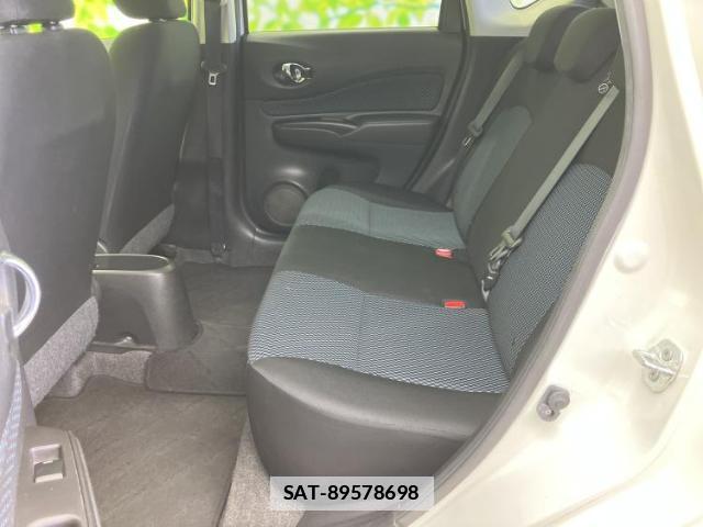 Nissan NOTE 2015-02 7822543-6