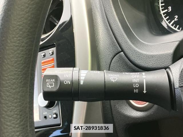 Nissan NOTE 2013-05 7822626-16