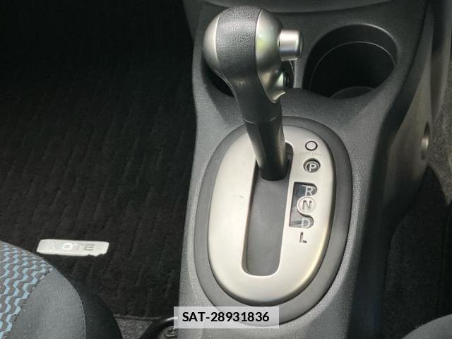Nissan NOTE 2013-05 7822626-17