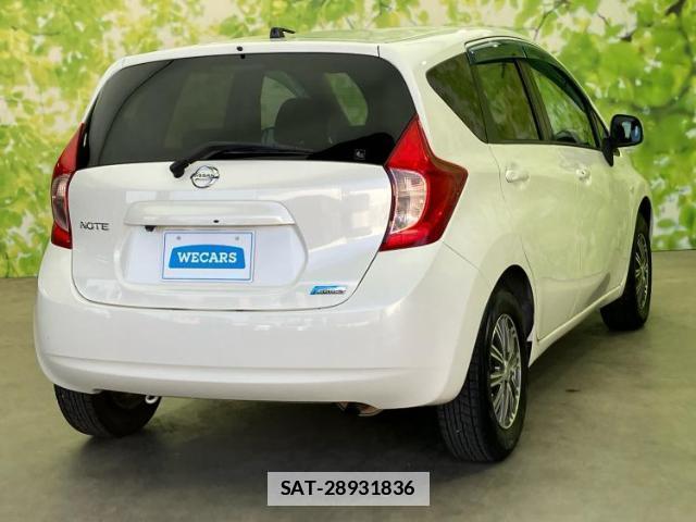 Nissan NOTE 2013-05 7822626-2