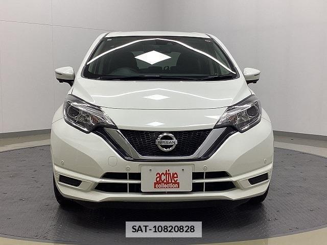 Nissan NOTE 2018-10 7822680-12