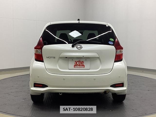 Nissan NOTE 2018-10 7822680-16