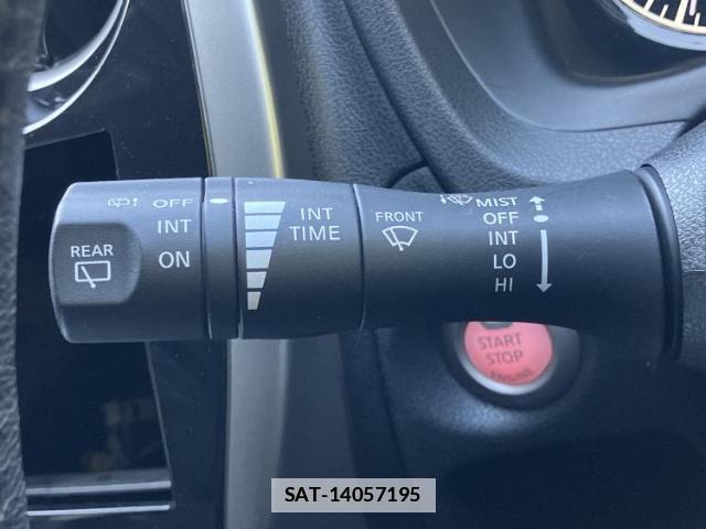 Nissan NOTE 2014-02 7822748-11