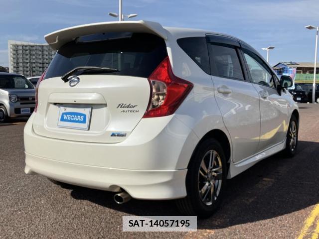 Nissan NOTE 2014-02 7822748-2