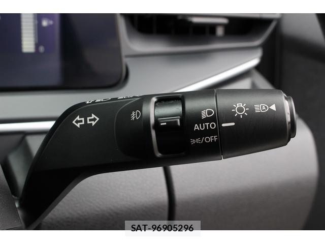 Nissan NOTE 2023-10 7822938-18