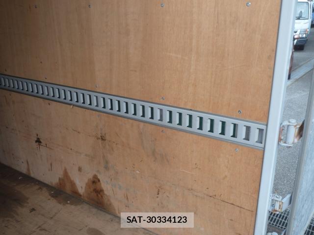 Nissan NT450 ATLAS 2014-09 7817540-11