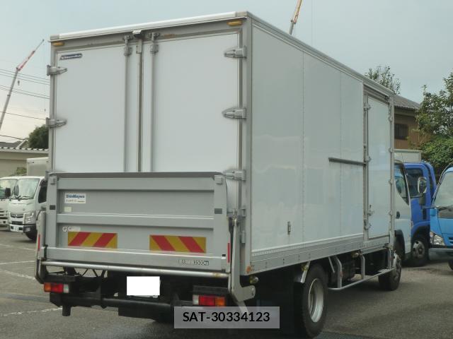 Nissan NT450 ATLAS 2014-09 7817540-3