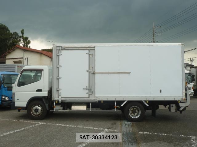 Nissan NT450 ATLAS 2014-09 7817540-6