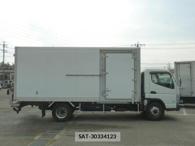 Nissan NT450 ATLAS 2014-09 7817540-7