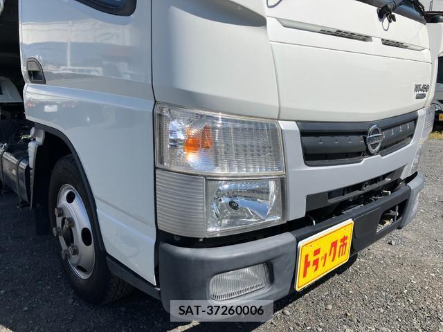 Nissan NT450 ATLAS 2019-11 7820440-14