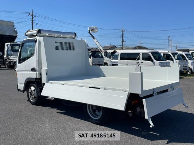 Nissan NT450 ATLAS 2021-01 7820444-9