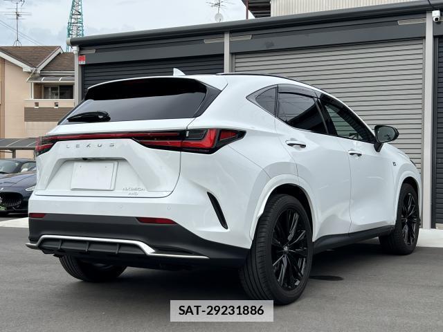 Lexus NX 2023-07 7811916-1
