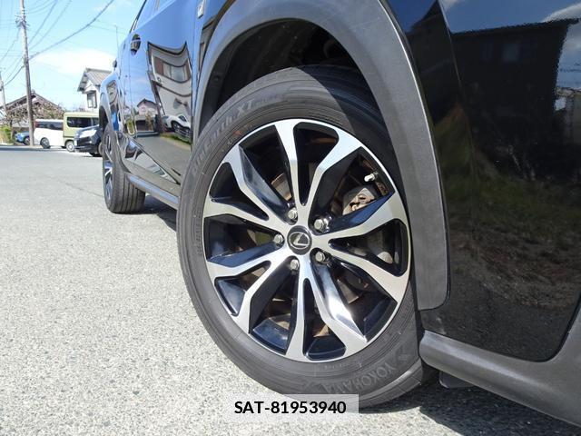 Lexus NX 2014-10 7812068-10