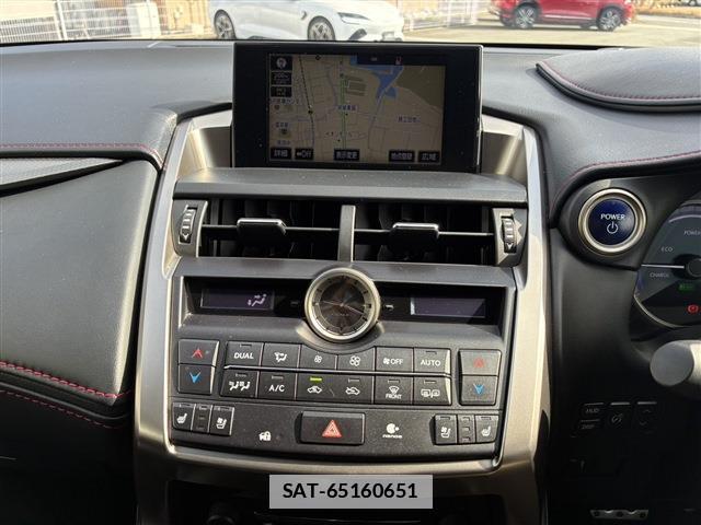 Lexus NX 2016-08 7812375-14