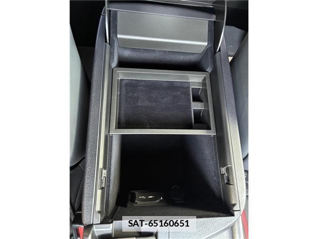 Lexus NX 2016-08 7812375-15