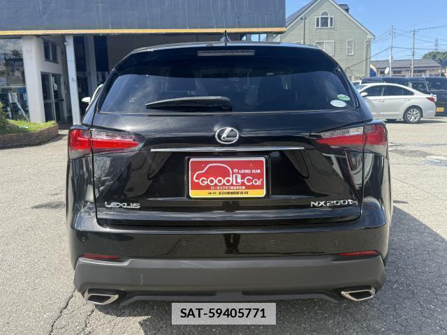 Lexus NX 2014-08 7812456-1