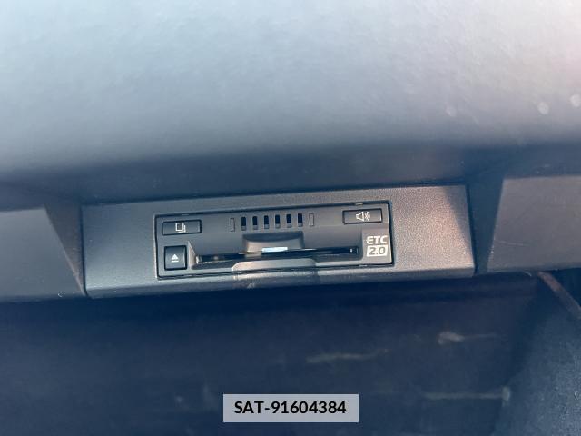 Lexus NX 2018-12 7812842-16