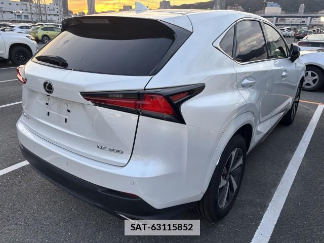 Lexus NX 2020-08 7813401-6