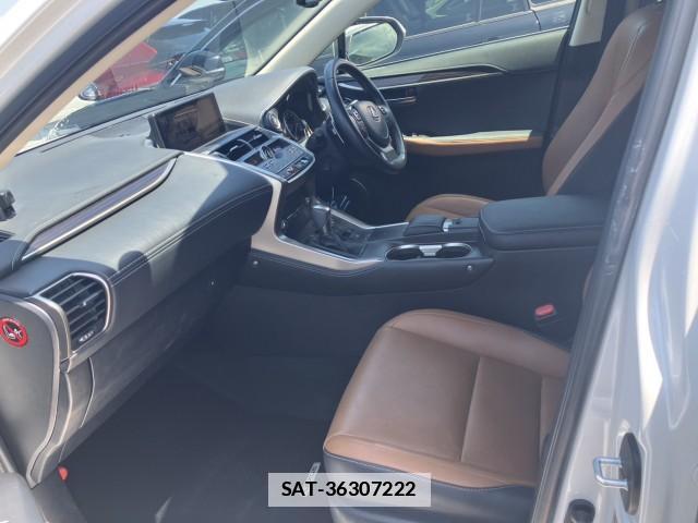 Lexus NX 2021-05 7813464-5