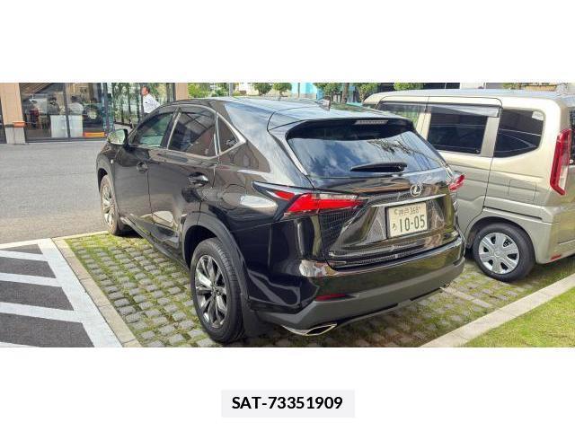Lexus NX 2015-03 7813661-2