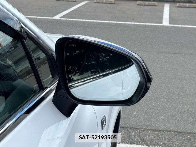 Lexus NX 2015-10 7813688-15