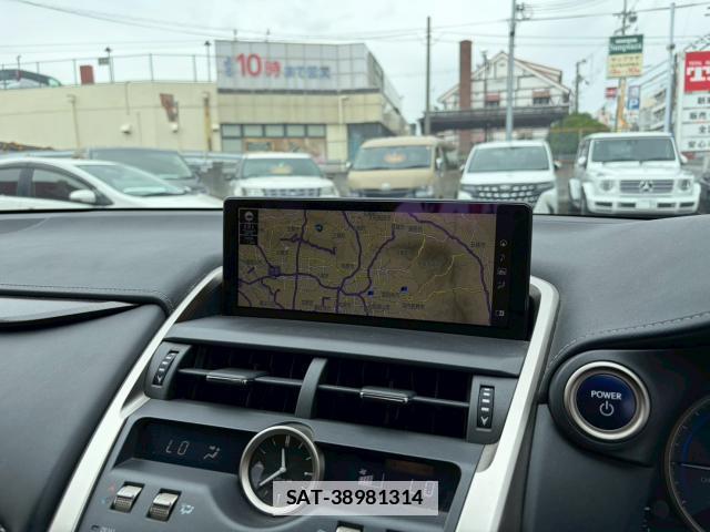 Lexus NX 2019-12 7813913-17