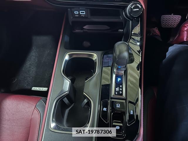 Lexus NX 2023-05 7814127-16