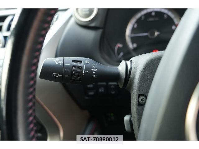 Lexus NX 2017-09 7815600-11