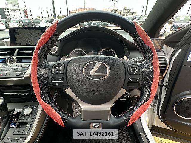 Lexus NX 2016-04 7815623-3
