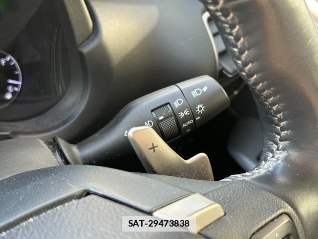 Lexus NX 2019-02 7815691-11