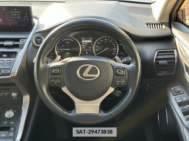 Lexus NX 2019-02 7815691-2