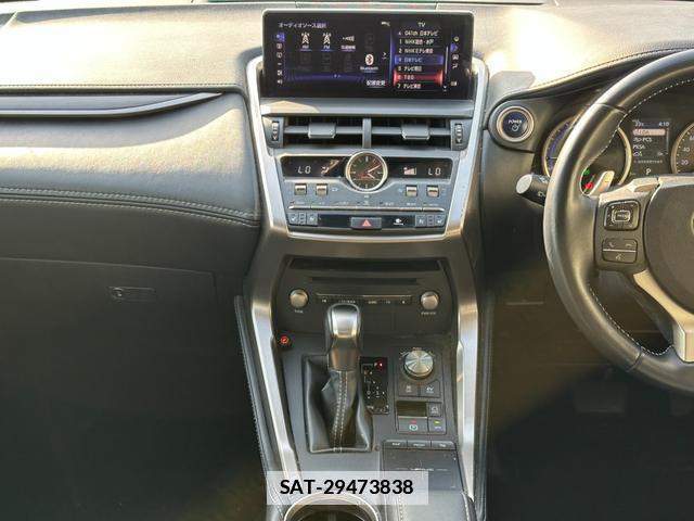 Lexus NX 2019-02 7815691-3