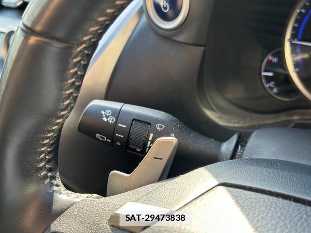 Lexus NX 2019-02 7815691-9