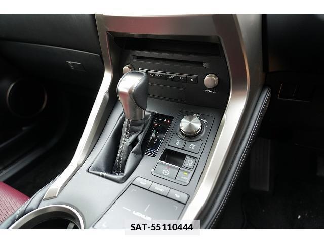 Lexus NX 2018-02 7815773-11